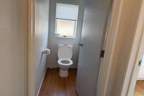 Photo of property in 35 Croftview Road, Wattle Downs, Auckland, 2103