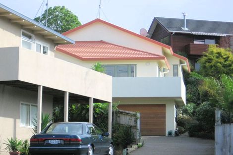 Photo of property in 2/1 Jeanette Place, Mairangi Bay, Auckland, 0630