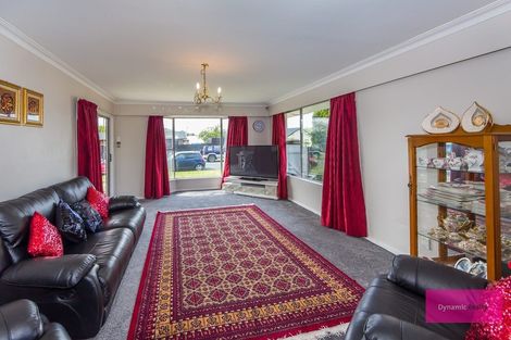 Photo of property in 2 Witbrock Crescent, Burnside, Christchurch, 8053