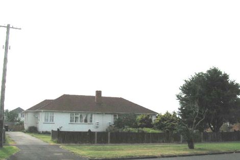 Photo of property in 33-35 Pilkington Road, Panmure, Auckland, 1072