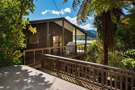 Photo of property in 712 Moetapu Bay Road, Moetapu Bay, Picton, 7282