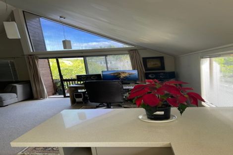 Photo of property in 38 Atkin Avenue, Mission Bay, Auckland, 1071
