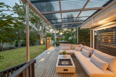 Photo of property in 29 Aurea Avenue, Pakuranga, Auckland, 2010