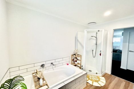 Photo of property in 40a Tainui Street, Levin, 5510