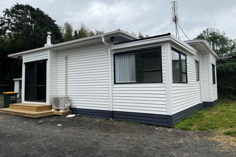 Photo of property in 27 Collingwood Road, Waiuku, 2123