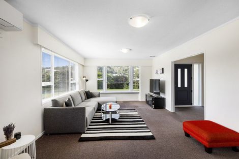 Photo of property in 7 Cassley Crescent, Papakowhai, Porirua, 5024