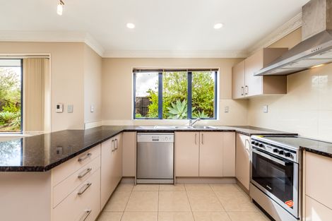 Photo of property in 144 Mahurangi East Road, Snells Beach, 0920