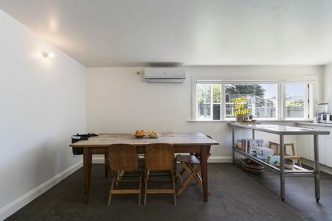 Photo of property in 36 Oroua Street, Eastbourne, Lower Hutt, 5013