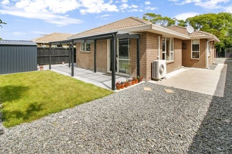 Photo of property in 1/25 Thistledown Place, Woolston, Christchurch, 8062