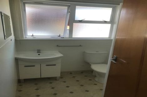 Photo of property in 25 Wai-iti Crescent, Woburn, Lower Hutt, 5010