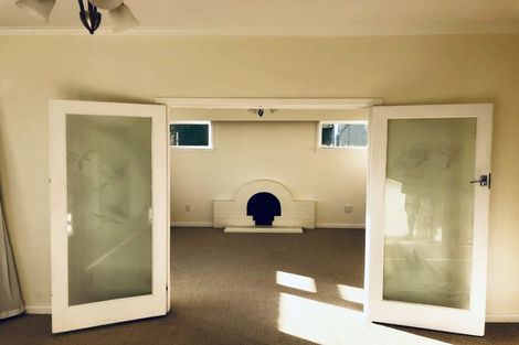 Photo of property in 122 Grafton Road, Roseneath, Wellington, 6011