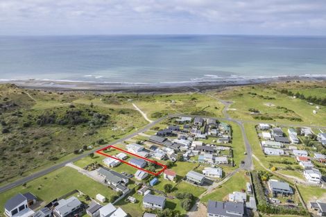 Photo of property in 7 Waiinu Beach Road, Waiinu Beach, Wanganui, 4588