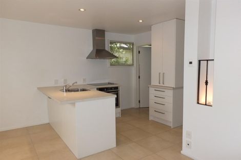 Photo of property in 2/32 Cranmer Square, Christchurch Central, Christchurch, 8013
