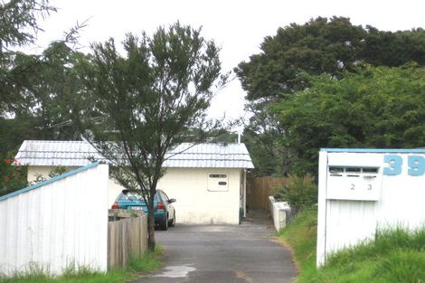 Photo of property in 1/39 Fordham Street, Beach Haven, Auckland, 0626