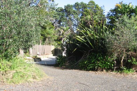 Photo of property in 5 Ewing Road, Laingholm, Auckland, 0604