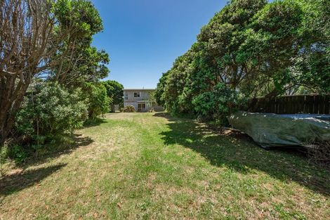 Photo of property in 239 Manly Street, Paraparaumu Beach, Paraparaumu, 5032