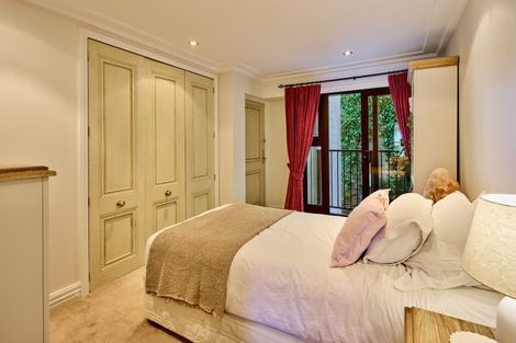 Photo of property in 10/166 Oriental Parade, Oriental Bay, Wellington, 6011