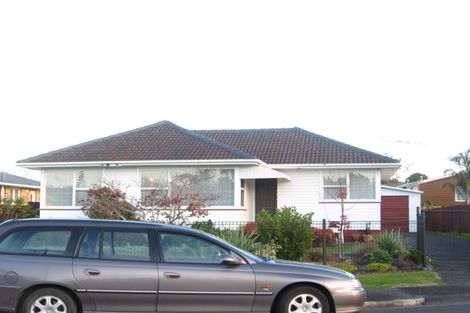 Photo of property in 6 Lomas Place, Manurewa, Auckland, 2102