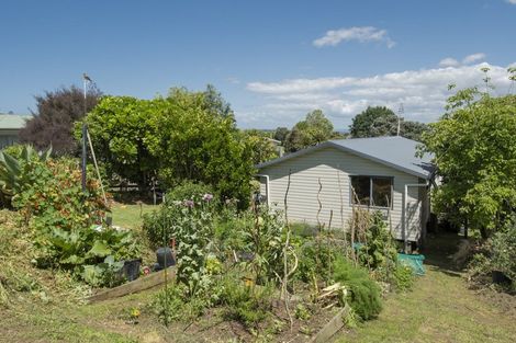 Photo of property in 4 Koutunui Road, Athenree, Katikati, 3177