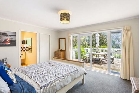 Photo of property in 93b Pukenamu Road, Te Horo, Otaki, 5581