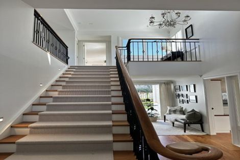 Photo of property in 20 Golf Road, Heretaunga, Upper Hutt, 5018