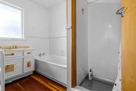 Photo of property in 1/28 Tamatea Road, Taupo, 3330