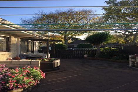 Photo of property in 1/16 Kindergarten Drive, Conifer Grove, Takanini, 2112