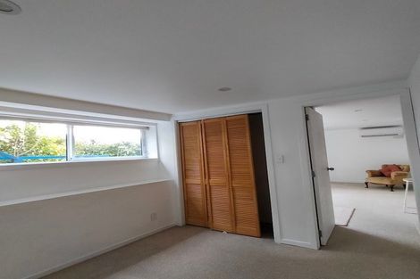 Photo of property in 29 Kingston Heights Road, Kingston, Wellington, 6021