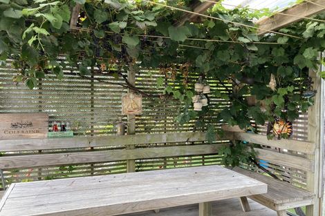 Photo of property in 1 Huia Street, Foxton Beach, Foxton, 4815