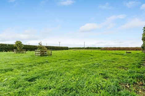 Photo of property in 170 Katene Road, Normanby, Hawera, 4675