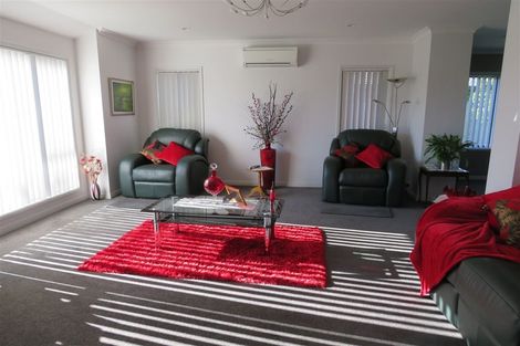 Photo of property in 8 Ngaio Street, Levin, 5510