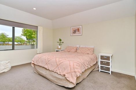 Photo of property in 11 Baltic Place, Northwood, Christchurch, 8051