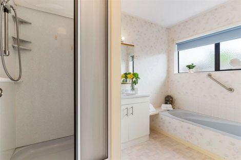 Photo of property in 31 Weiti Road, Orewa, 0931