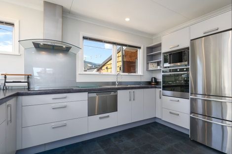 Photo of property in 12 Cawthron Crescent, Annesbrook, Nelson, 7011