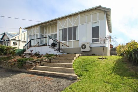 Photo of property in 14 Hull Street, South Hill, Oamaru, 9400