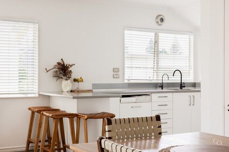 Photo of property in 75a Oceanview Road, Mount Maunganui, 3116