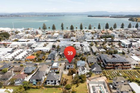 Photo of property in 39 May Street, Mount Maunganui, 3116