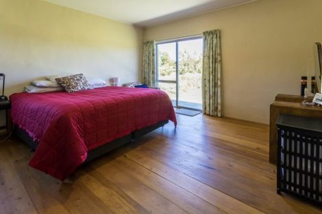 Photo of property in 29 Paterson Drive, Hawea Flat, Wanaka, 9382