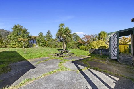 Photo of property in 4/5 Westminster Road, Wainuiomata, Lower Hutt, 5014