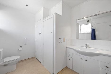 Photo of property in 312a Saint Aubyn Street, New Plymouth, 4310