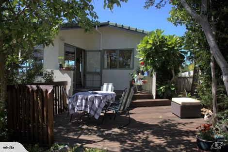 Photo of property in 5 Charlotte Street, Stanmore Bay, Whangaparaoa, 0932