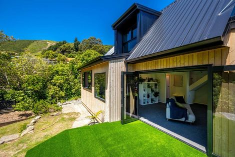 Photo of property in 11 Airlie Street, Glenduan, Nelson, 7071