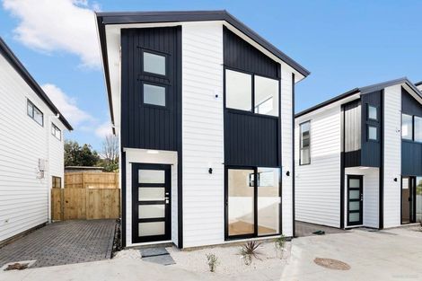 Photo of property in 59d Redwood Drive, Massey, Auckland, 0614