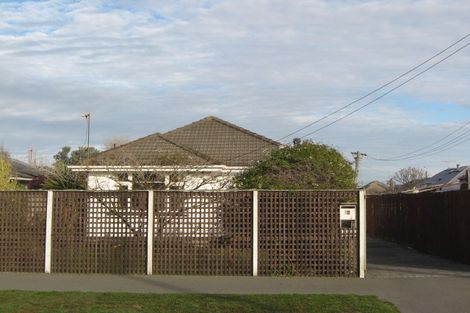 Photo of property in 68 Pine Avenue, New Brighton, Christchurch, 8061