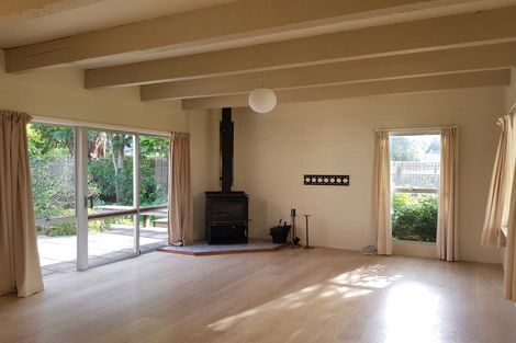 Photo of property in 9 Prudence Place, Oakura, 4314