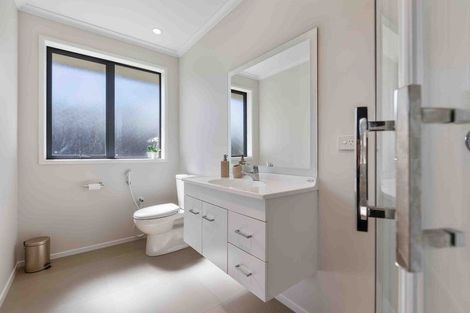 Photo of property in 68 Sunnyvale Street, Bell Block, New Plymouth, 4312