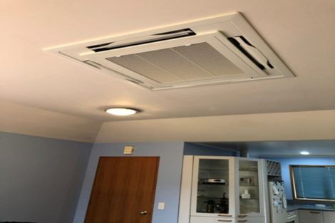 Photo of property in 24 Lexington Place, Shirley, Christchurch, 8061