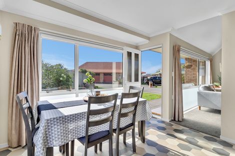 Photo of property in Holdsworth Villas, 54/2 William Donald Drive, Solway, Masterton, 5810