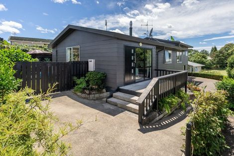Photo of property in 15 Milsom Place, Te Puke, 3119