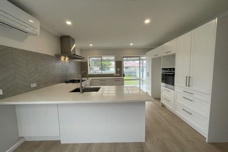 Photo of property in 60 Douglas Mclean Avenue, Marewa, Napier, 4110